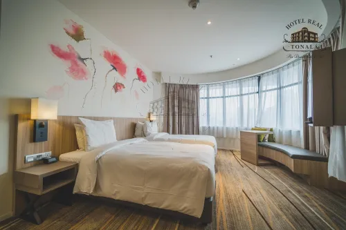 tianya1223-hotel-6878054_1920.jpg